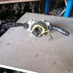 Interruptor luces Hyundai RE:0X0252135